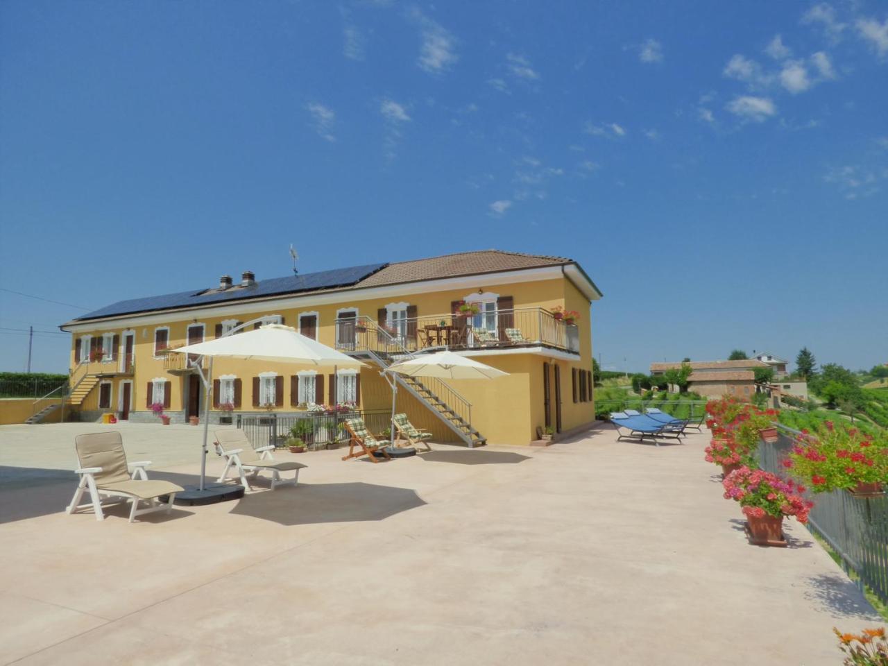 Agriturismo Ca Del Nono San Marzano Oliveto Eksteriør bilde